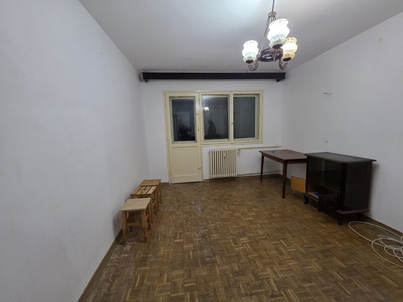 Berceni, pe strada Moldovita,