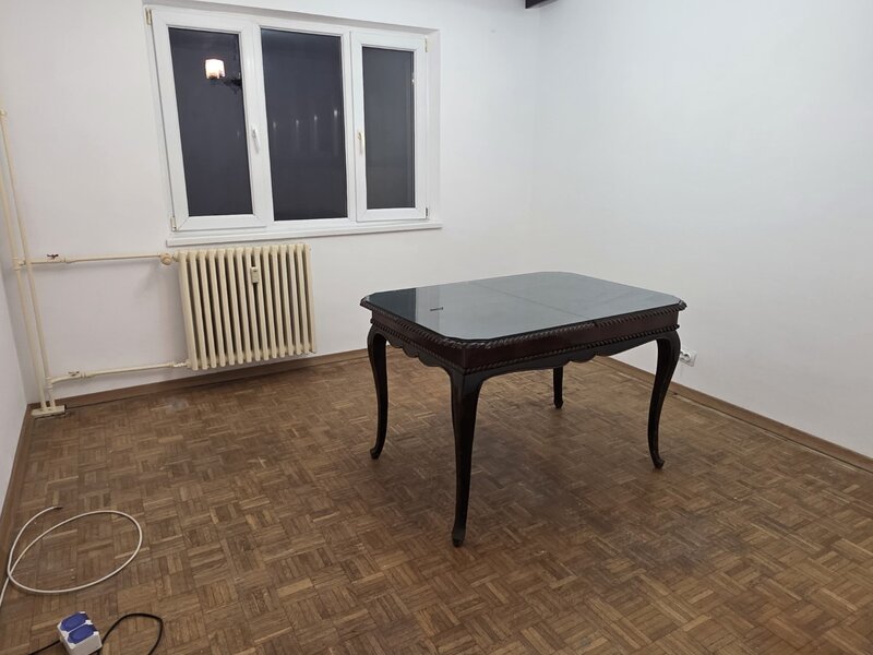 Berceni, pe strada Moldovita,