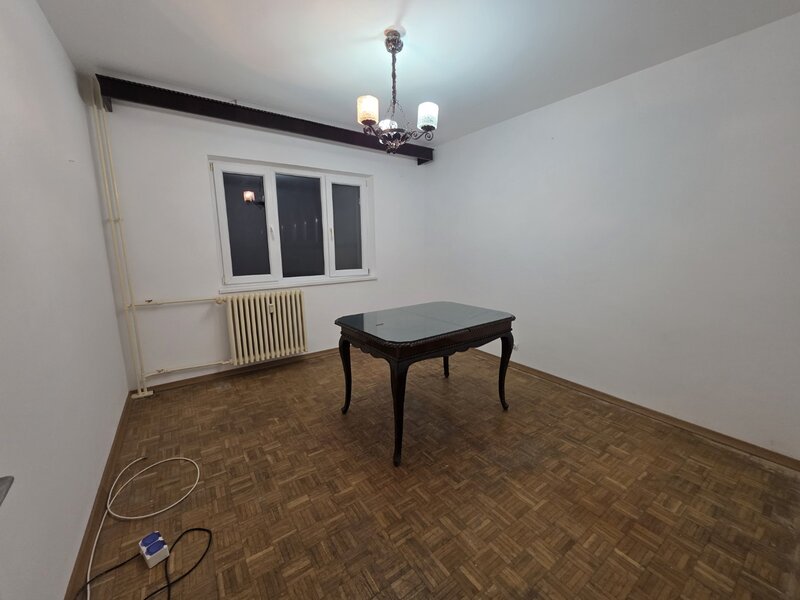 Berceni, pe strada Moldovita,