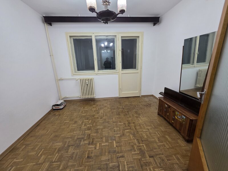 Berceni, pe strada Moldovita,