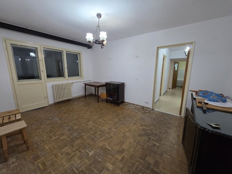 Berceni, pe strada Moldovita,